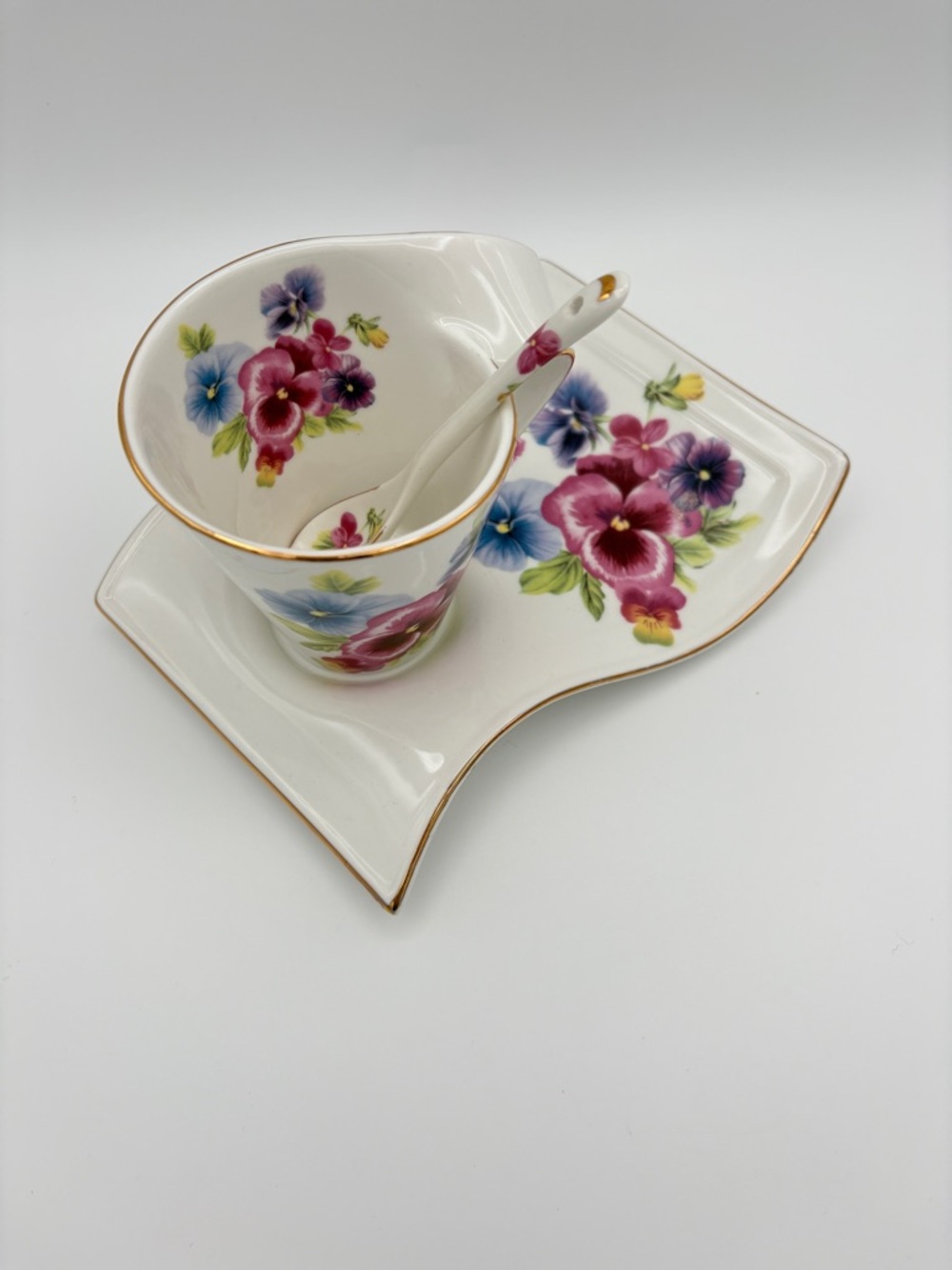 Adeline Fine Porcelain Teacup Saucer Spoon Set Pansy Gold Trim 3pc - Picture 3 of 15